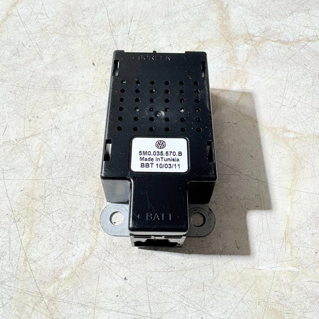 2010 VOLKSWAGEN GOLF ANTENNA AMPLIFIER FILTER 5M0035570B