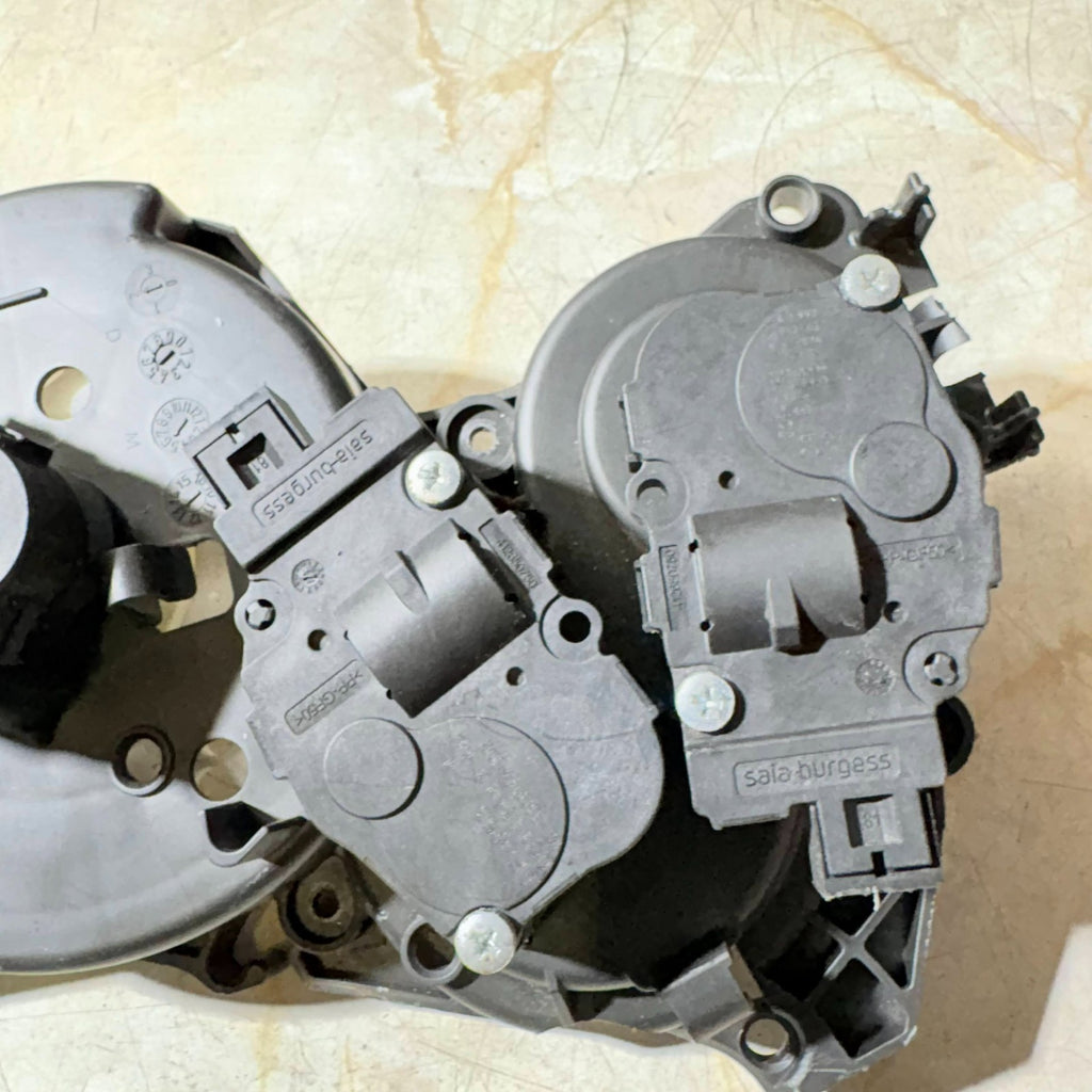 Land Rover L322 Heater Flap Motor Air Con Climate Actuator MF017660-529X