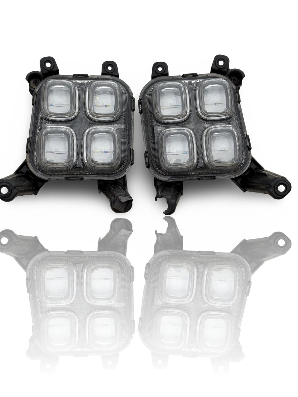 2016-2021 KIA SPORTAGE Front Right Left PAIR LED Fog Light. 92202-F1100