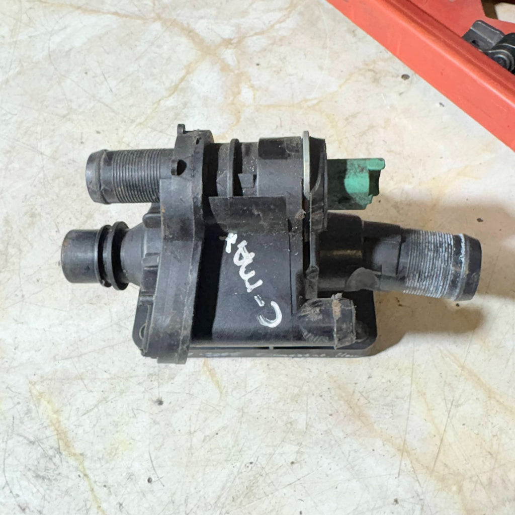 FORD FOCUS C-MAX 2005 THERMOSTAT HOUSING