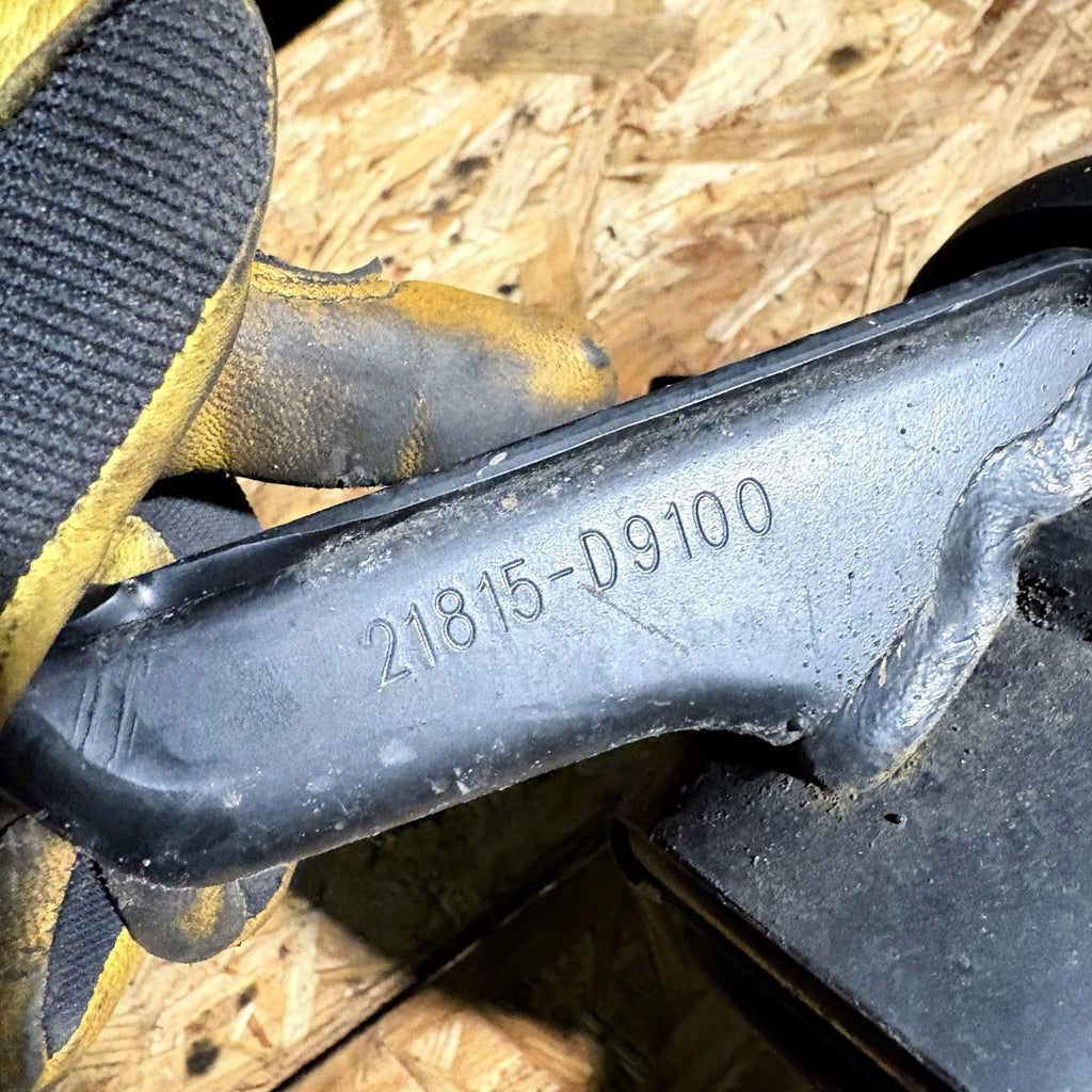 KIA Sportage Diesel 100kW Engine mount bracket 21815D9100 DON4932