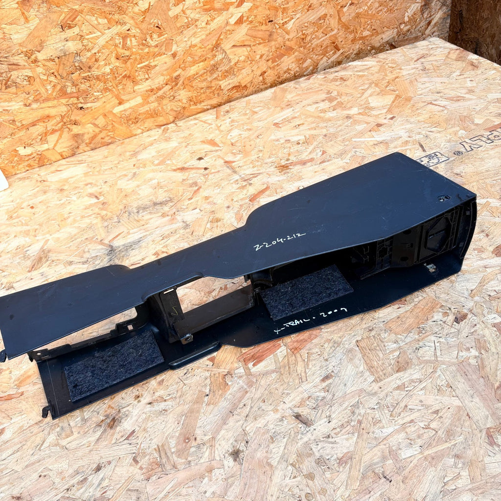 Centre Console trim for Nissan X-Trail 2007