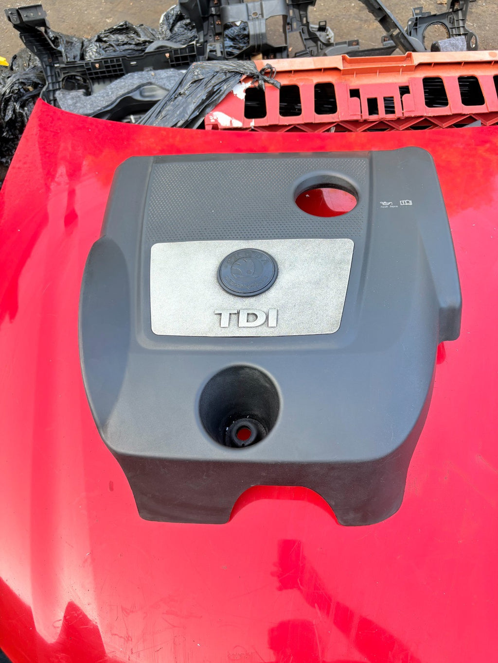 SKODA FABIA ENGINE COVER 038103925GB 1998-2006