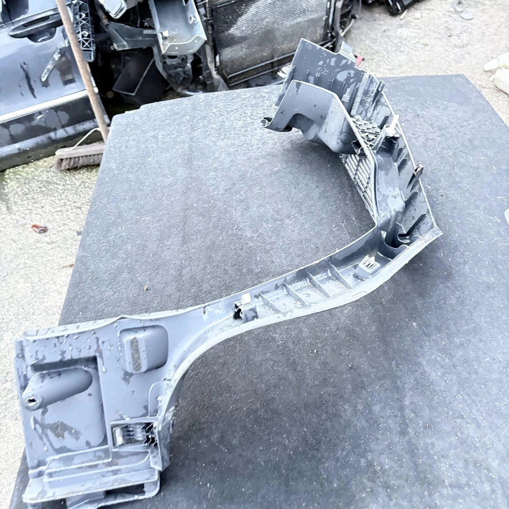 VW Golf MK7 MK7.5 interior boot trim (passenger rear) 5G6867761E 82V NSR