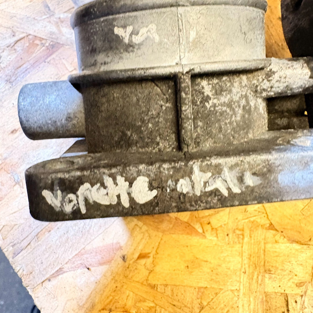 Throttle body NISSAN TERRANO II