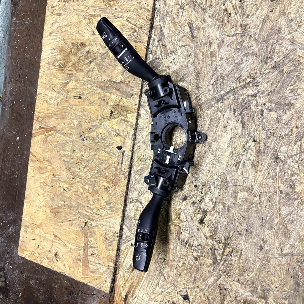 Kia Sportage QL Mk4 2018-2022 Indicator Wiper Stalk Switch 93404-D9962