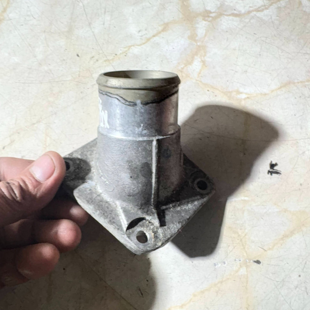 Jaguar X type 2007 Thermostat Housing Cover