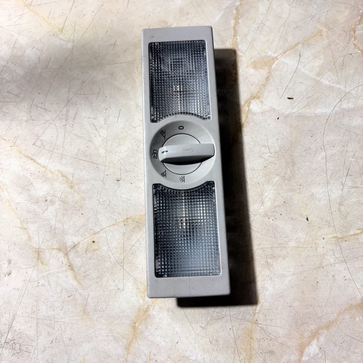 VW TOURAN 2003-2010 ROOF INTERIOR READING LIGHT MAP LAMP CONSOLE 0886400