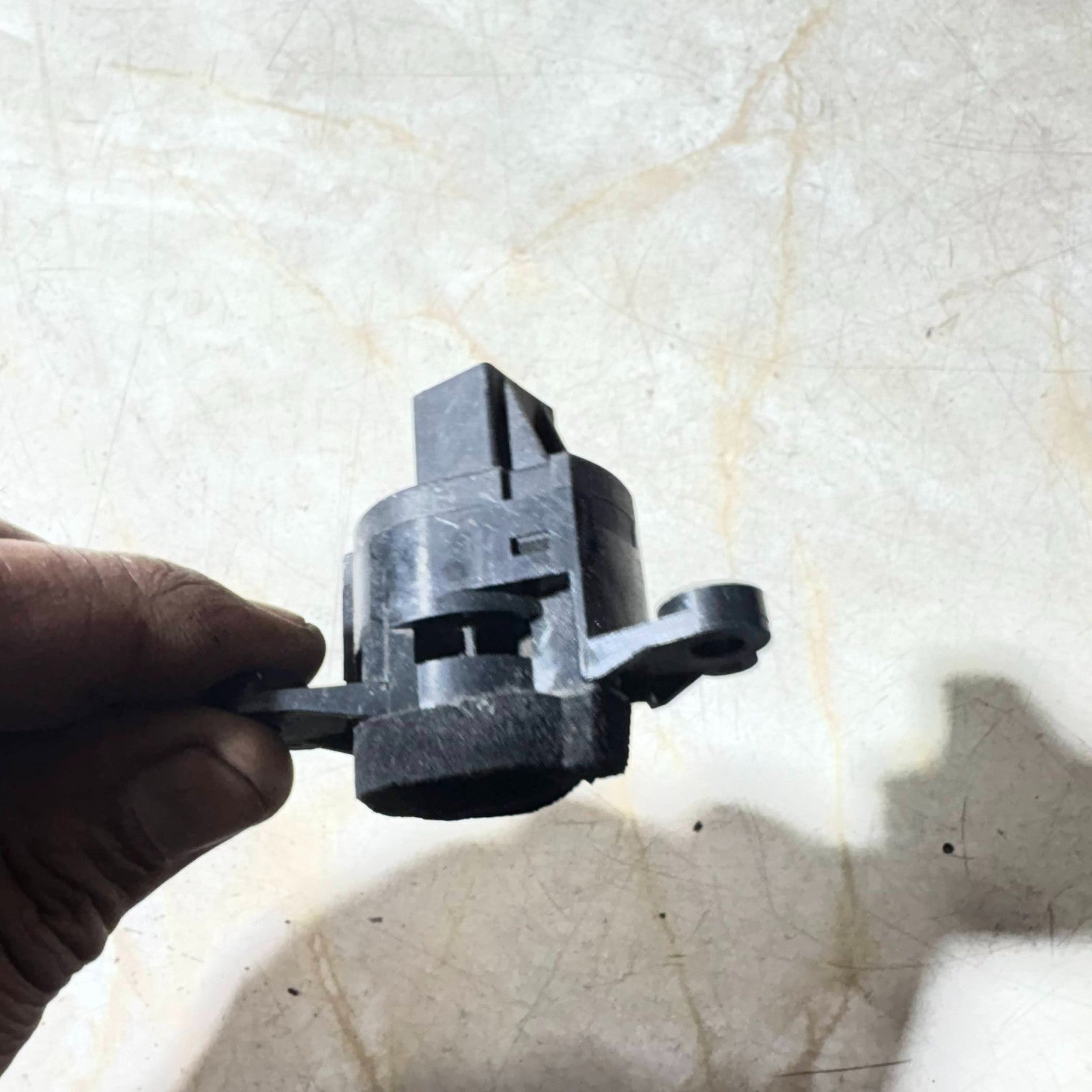 INTERIOR TEMPERATURE SENSOR FOR MAZDA 3