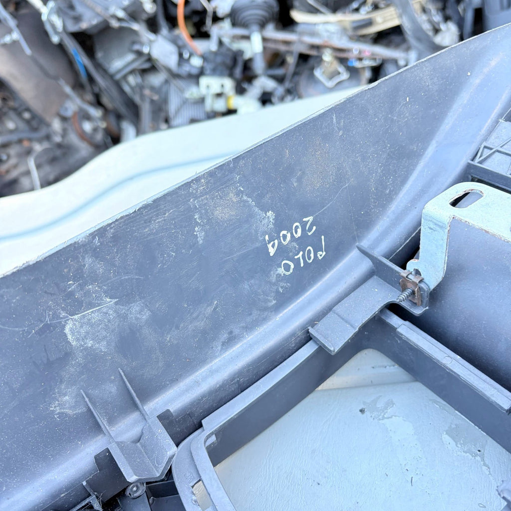Volkswagen Polo 2009 Center Console Trim 6Q2863241