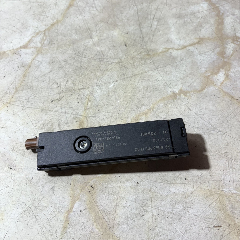 Mercedes AMG W205 W176 W166 Antenna Amplifier Noise Filter Antenna 1669051702