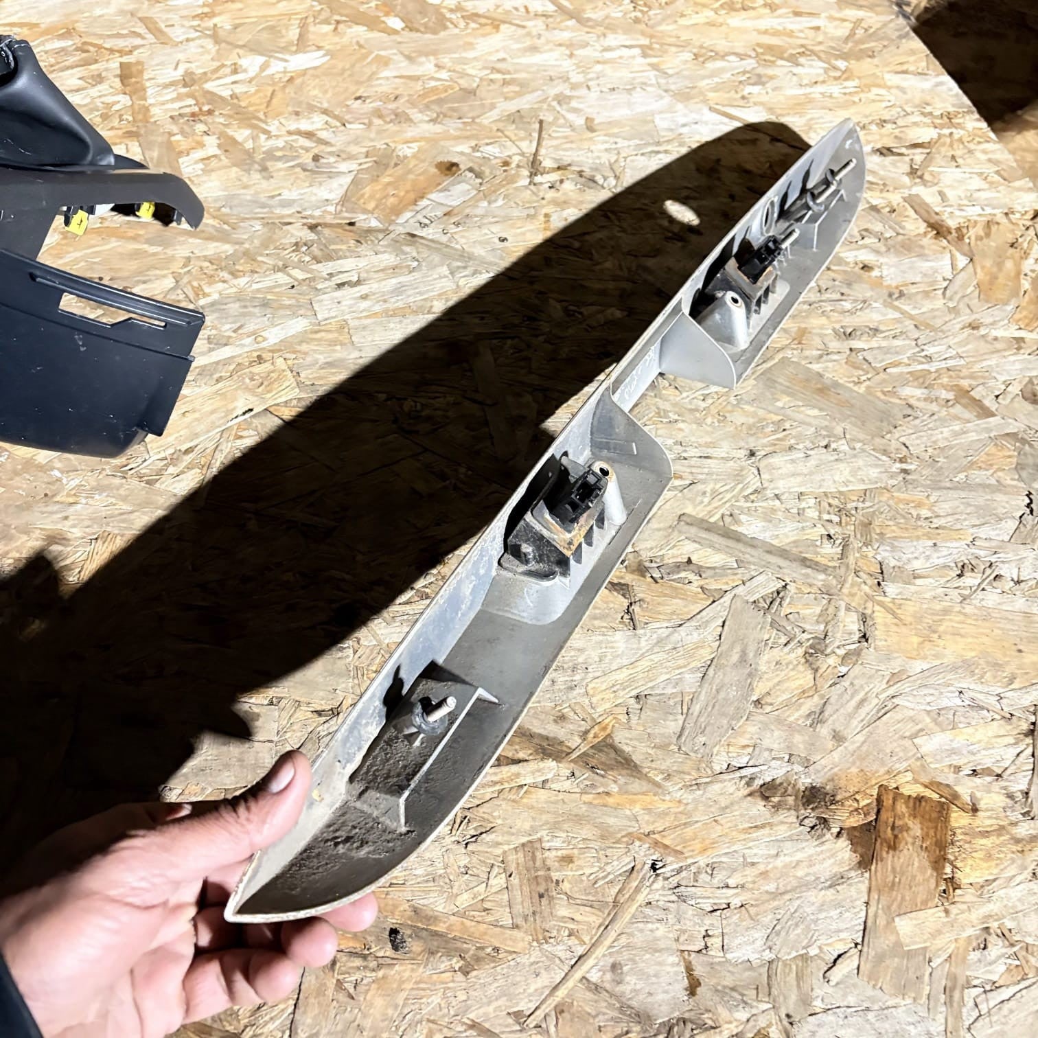 Mercedes-Benz Vaneo W414 Rear Tailgate Boot Handle Grey A4147400193
