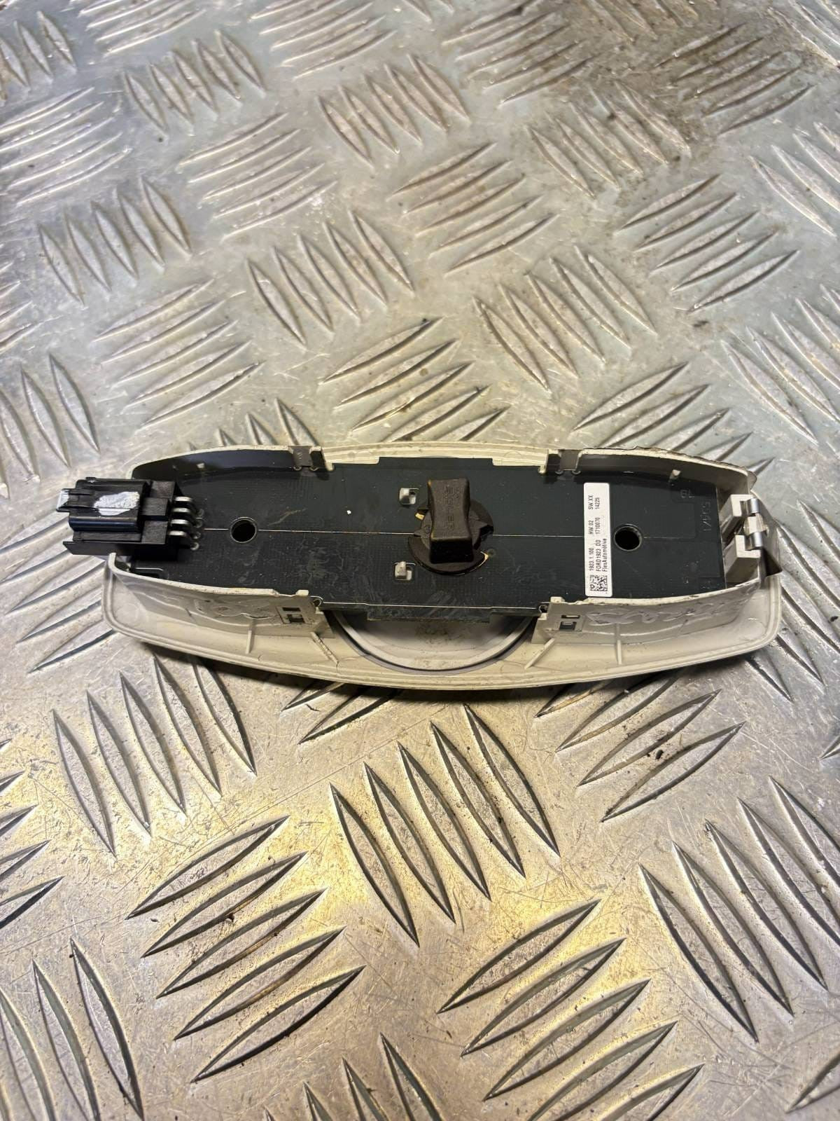 FORD FOCUS MK3 2010-2018 Interior Rear Roof Reading Light BM51-13776-FC