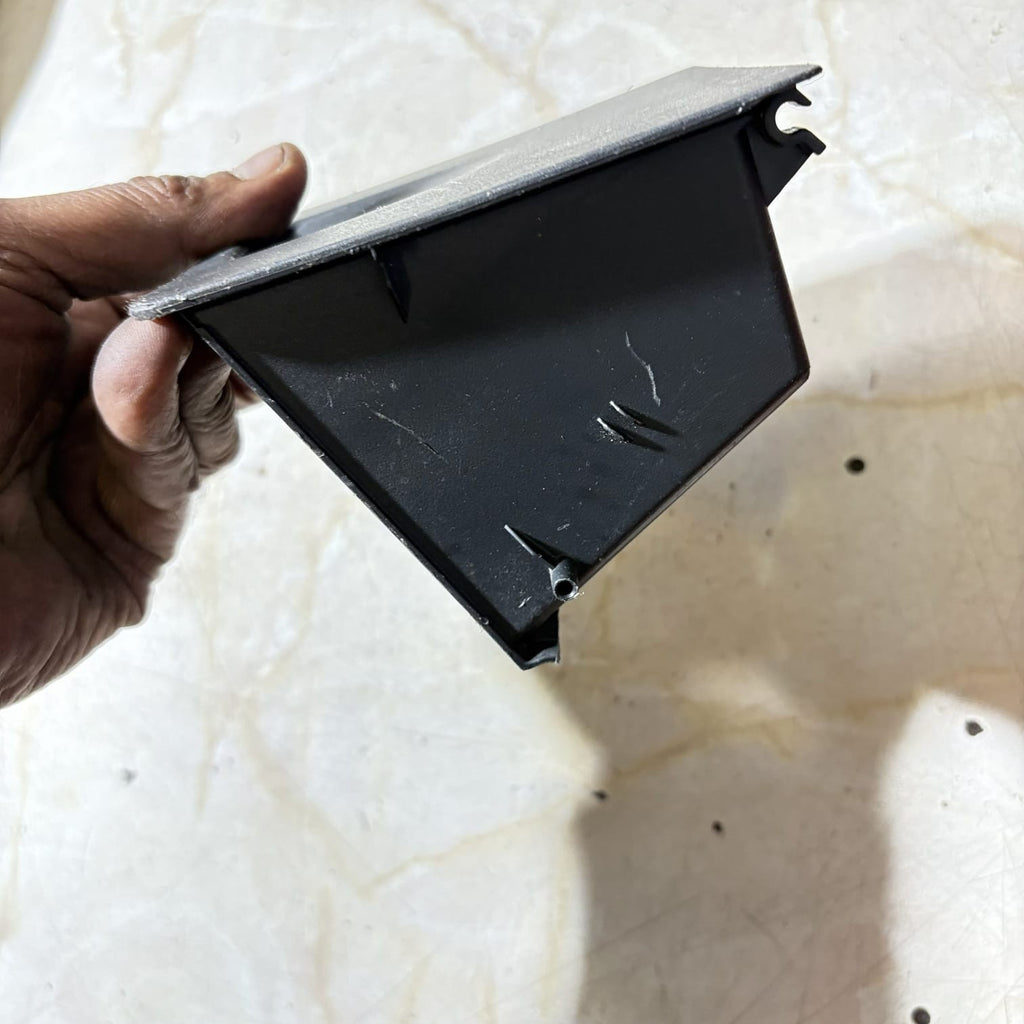 Toyota Yaris Mk2 XP90 2005-2011 RHD Driver Dash Storage Compartment 55441-0D080