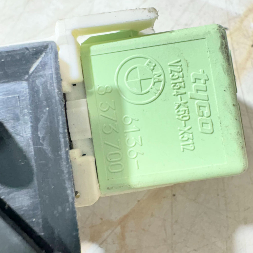 BMW & MINI White Green Make Contact Relay V23134-K59-X312