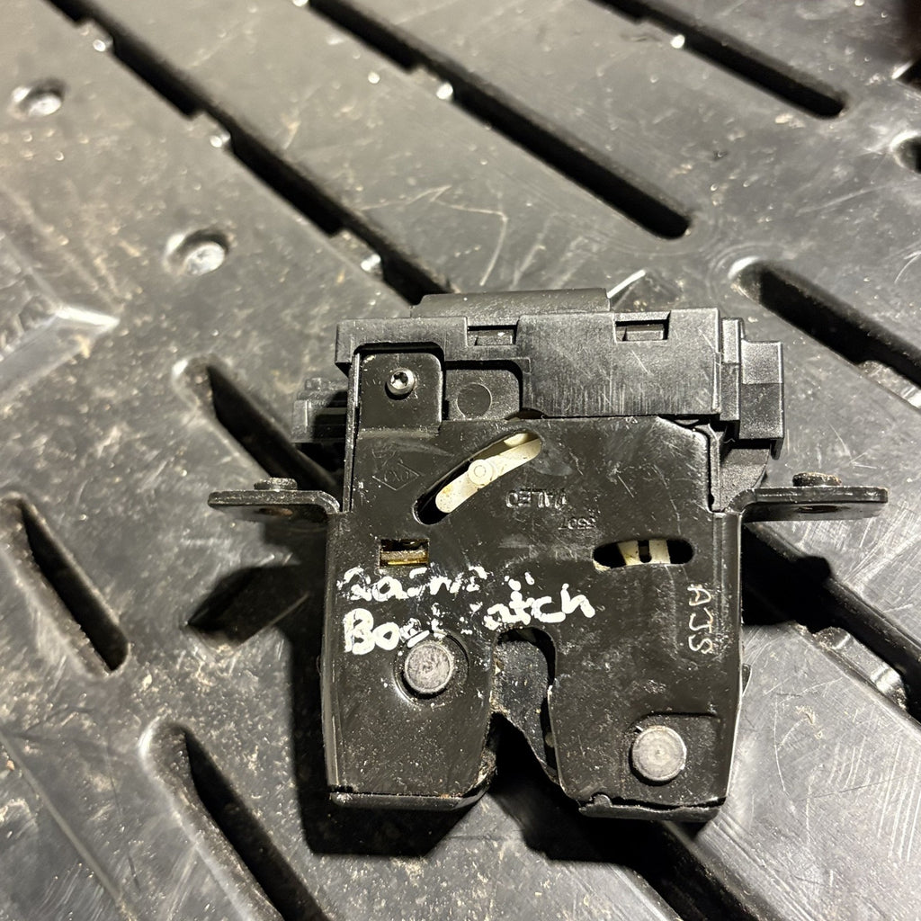 NISSAN QASHQAI 2006-2013 TAILGATE BOOT LOCK CATCH ACTUATOR MECHANISM