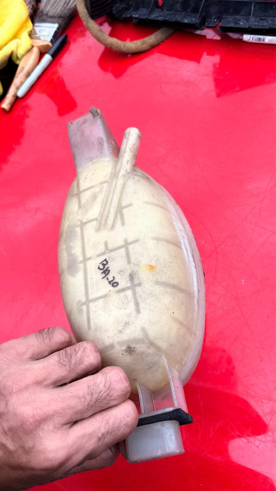 Renault Trafic Water coolant expansion tank reservoir Bottle 1.9 2.0 DCI VIVARO