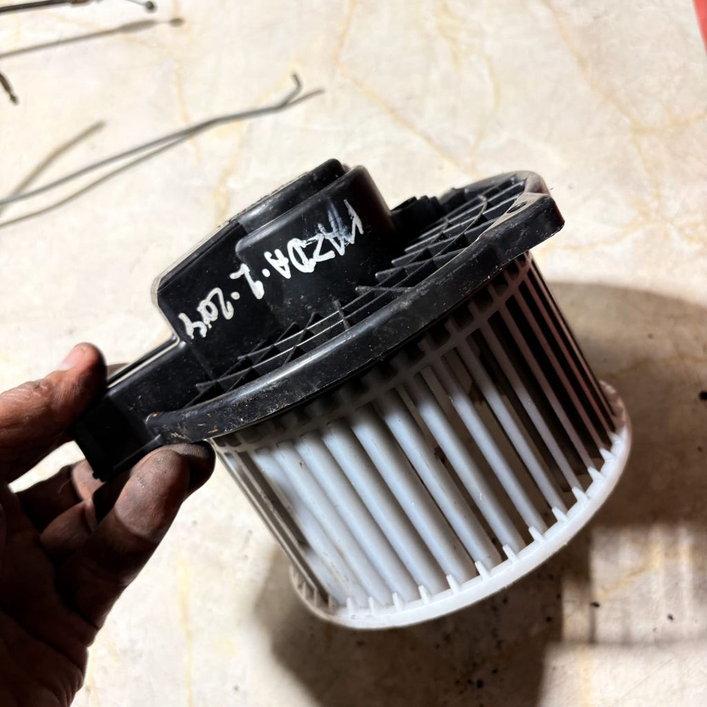 MAZDA 2 TAMURA 2014 MK2 HEATER BLOWER MOTOR FAN 872700-0701