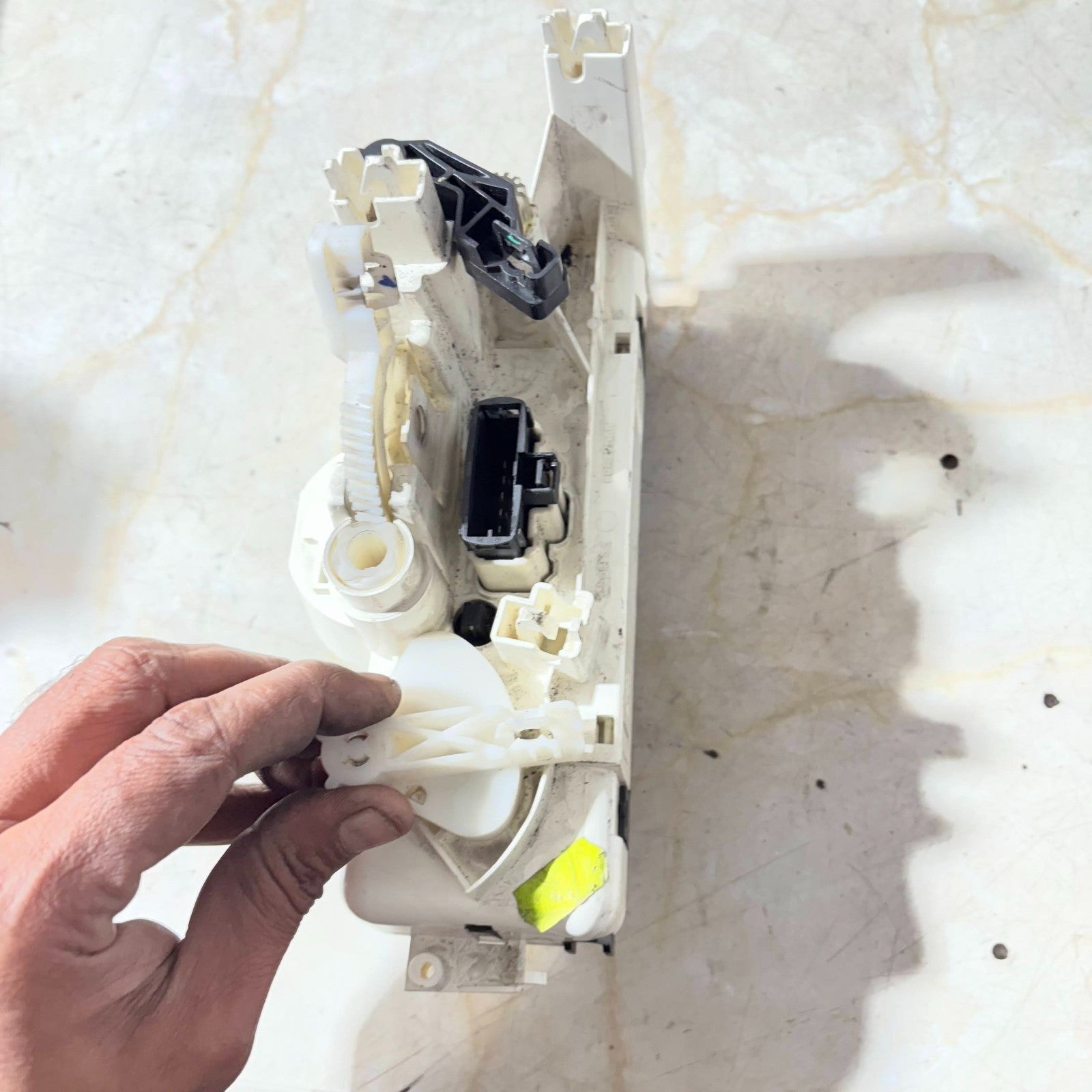 Renault Scenic II Climate Control Panel AC Unit Valeo 6958000 F6665720 03-09