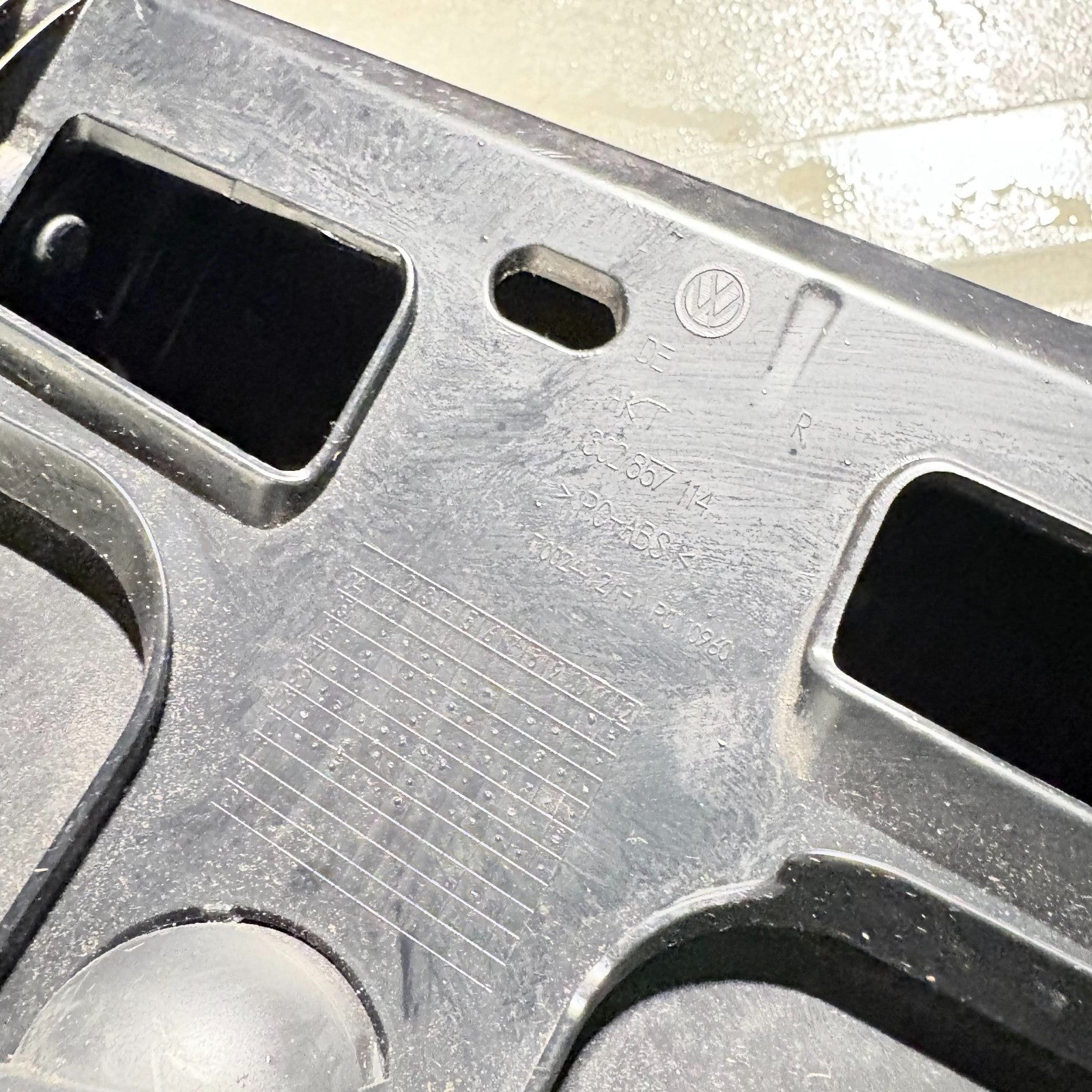 VOLKSWAGEN PASSAT B6 2005-2009 GLOVE BOX STORAGE COMPARTMENT 3C2857114