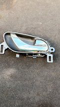 NISSAN QASHQAI J11 2015 INTERIOR DOOR HANDLE REAR RIGHT DRIVER SIDE 80670-4EA0A