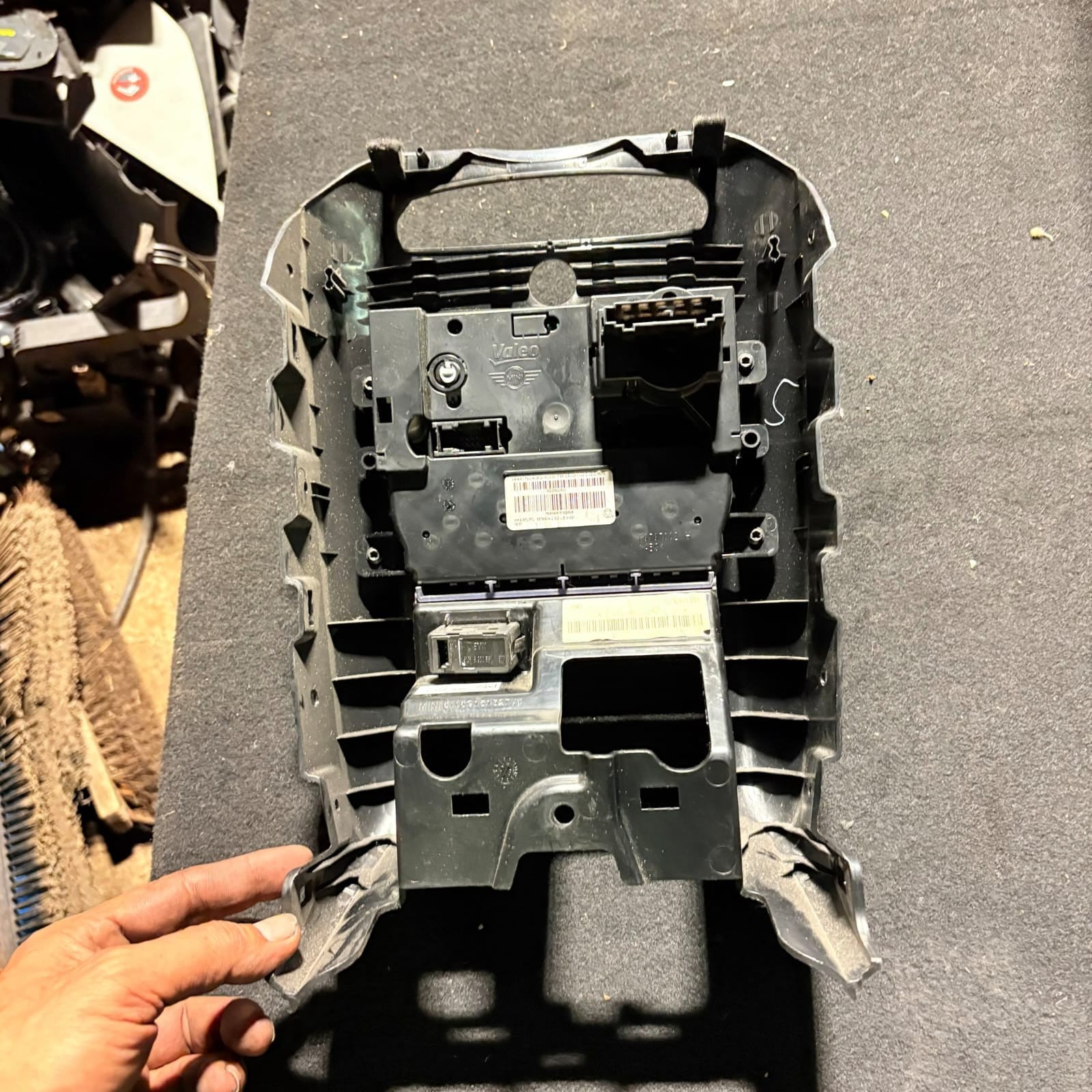 MINI CONVERTIBLE HEATER CONTROL PANEL ASSEMBLY 0068009504