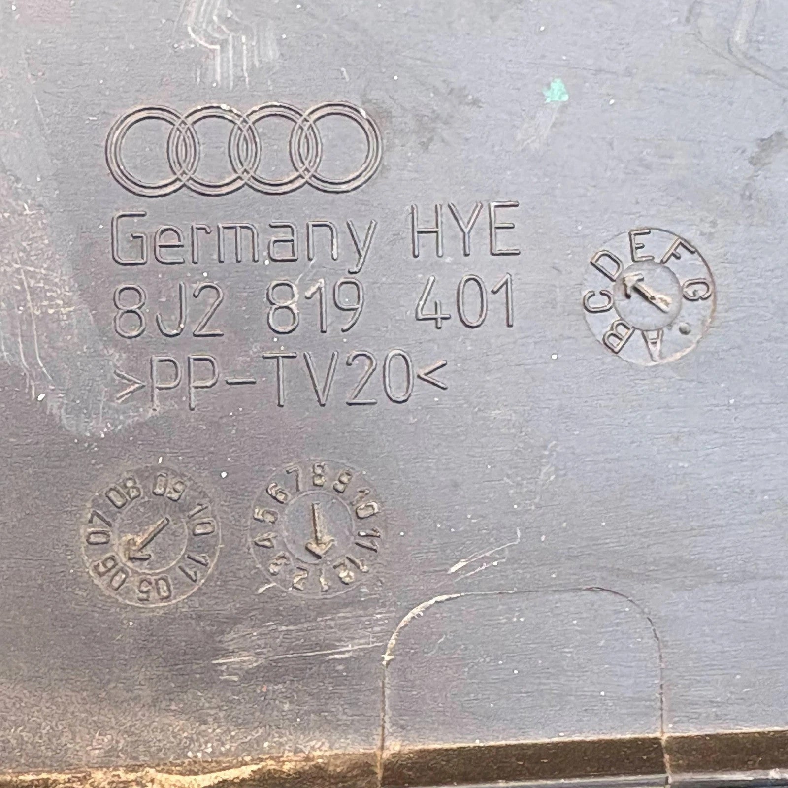 Audi TT MK2 8J 06-14 Engine Scuttle Panel Water Deflector Flap Cover 8J2819401