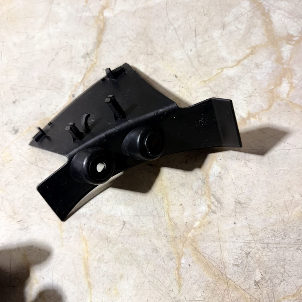RENAULT CLIO REAR RIGHT DRIVER SIDE PLASTIC TRIM E212022
